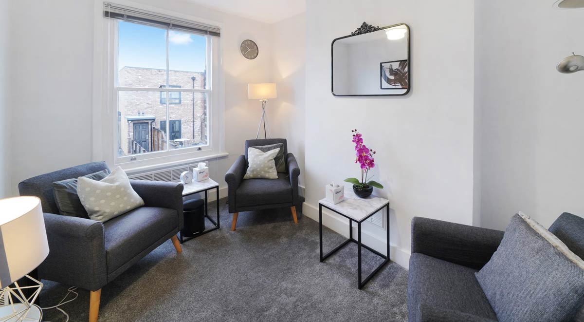 the therapy room at CBT Wimbledon